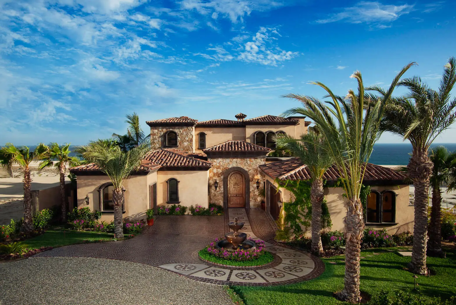 Community Homes in Quivira for sale with resort-style living in Cabo San Lucas